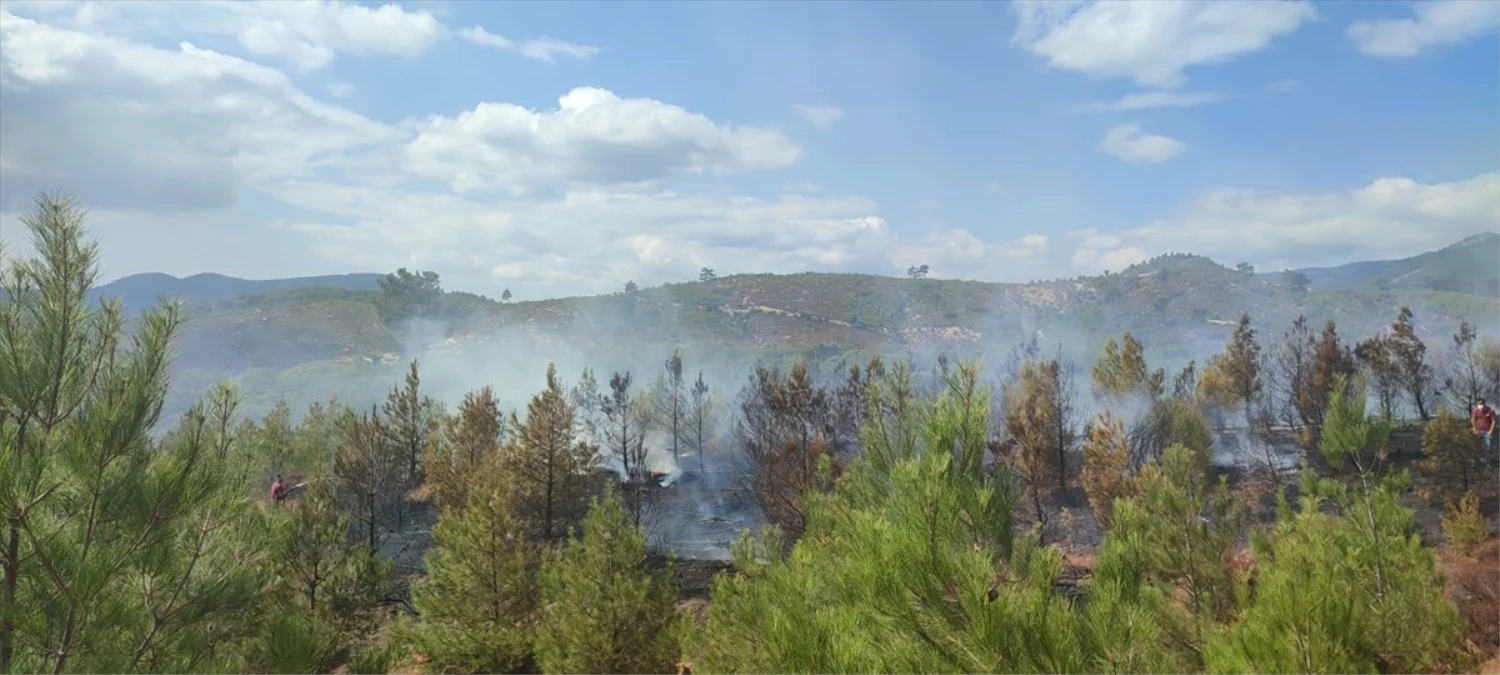 Kazdağları eteklerinde çıkan yangın havadan ve karadan müdahale ile söndürüldü